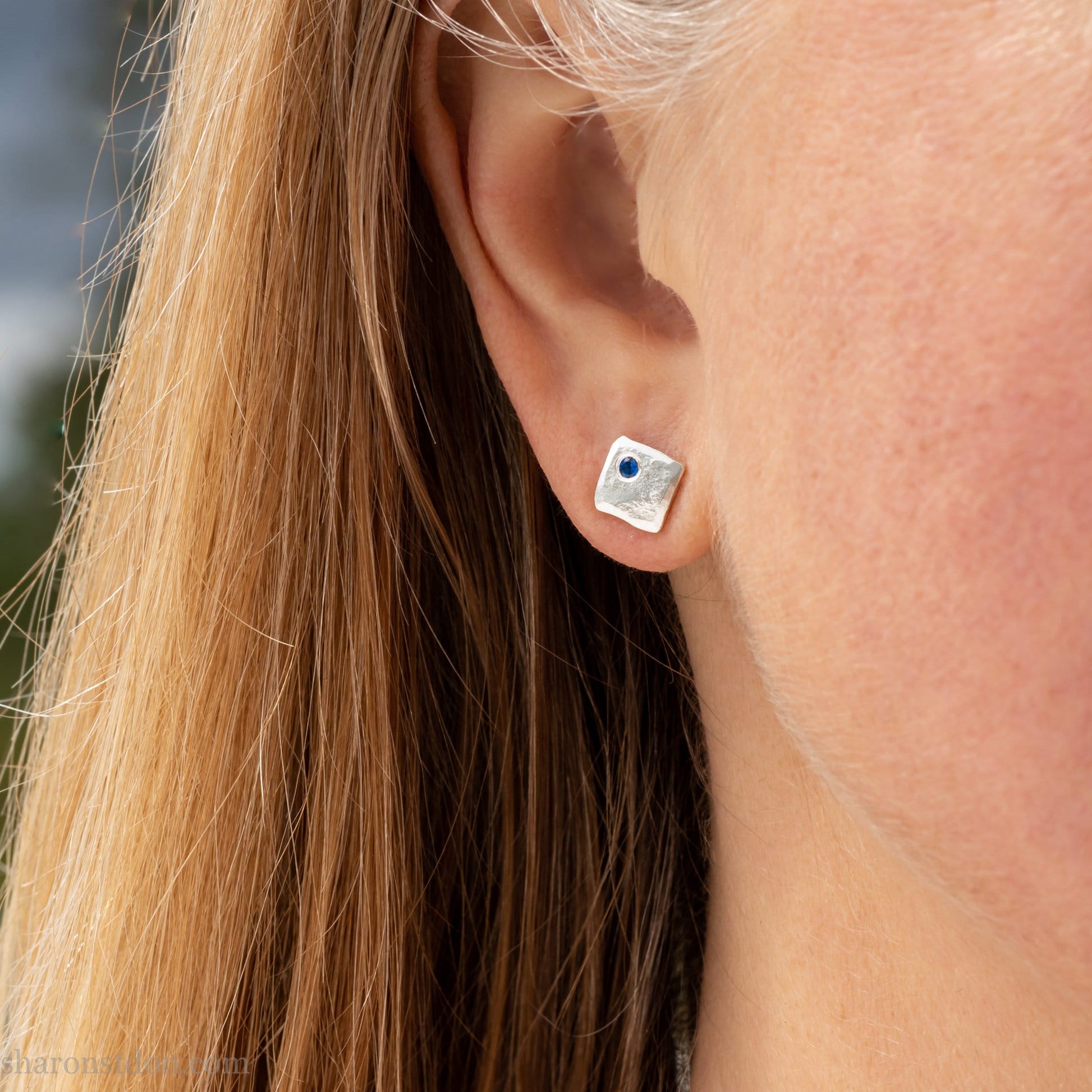Handmade 925 sterling silver stud earrings with blue spinel gemstones. Daily wear small square stud earrings made by Sharon SaintDon in North America.
