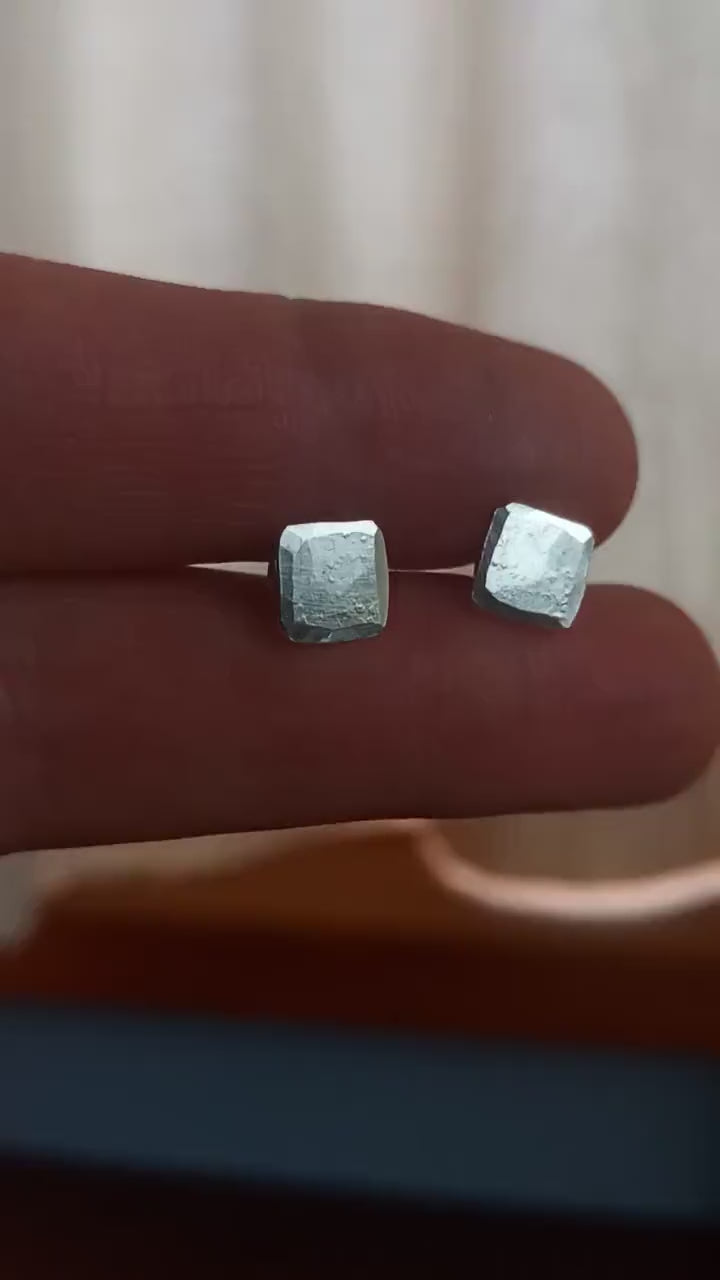 Sterling silver stud earrings, shiny 7mm squares