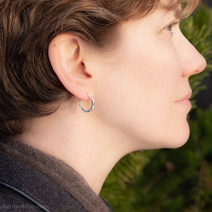 16 x 2mm 925 sterling silver hoop earrings.