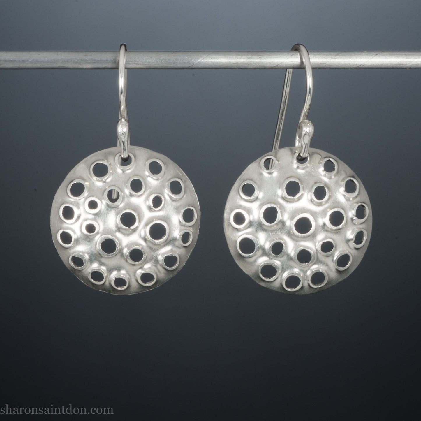 18mm small round mesh silver dangle earrings, shiny
