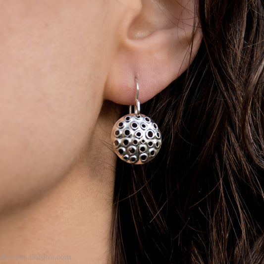 18mm small round mesh silver dangle earrings, shiny